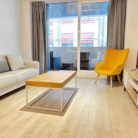 Jacinto Benavente 15, 1l Con Parking Gratis By Ybh