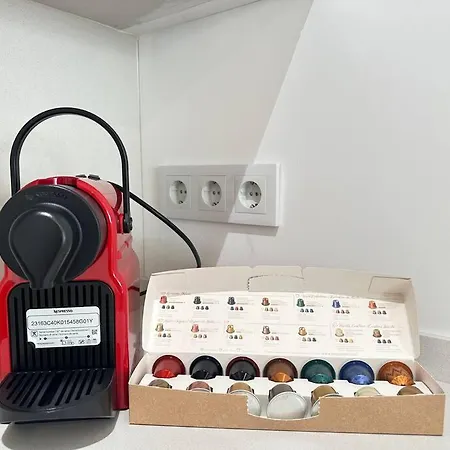 Jacinto Benavente 15, 1l Con Parking Gratis By Ybh Apartman Vigo