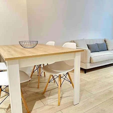 Jacinto Benavente 15, 1l Con Parking Gratis By Ybh * Vigo