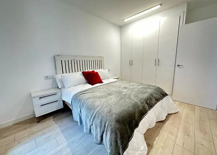 Jacinto Benavente 15, 1l Con Parking Gratis By Ybh Apartmán Vigo