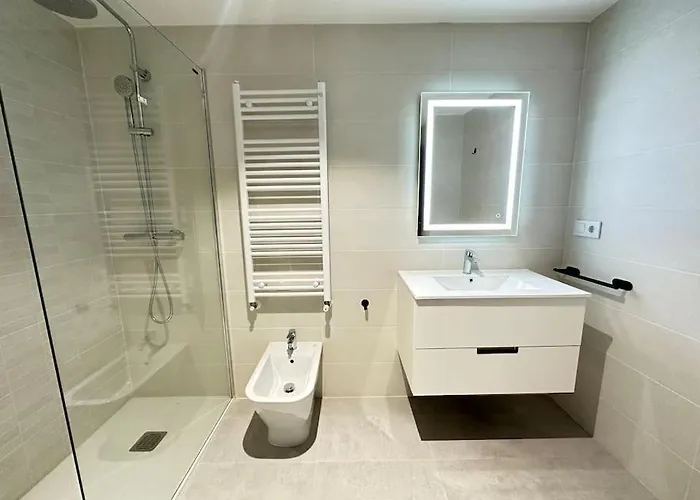 Jacinto Benavente 15, 1l Con Parking Gratis By Ybh Vigo